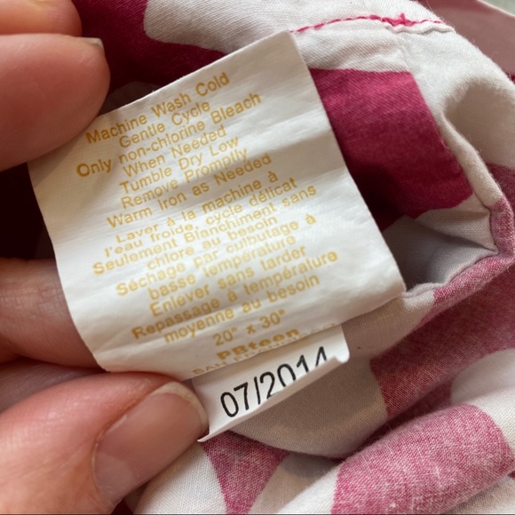 “Avery” monogram Pottery Barn Teen Queen Sweetheart pillowcase - Picture 7 of 7